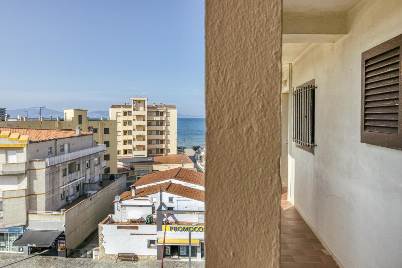 L' Escala Casal Riells 아파트 외부 사진